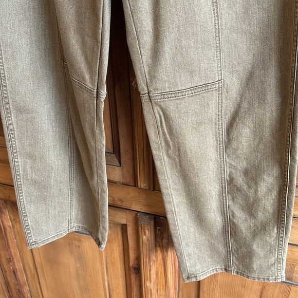 AMO Denim Wilma Pants - Picture 12 of 16